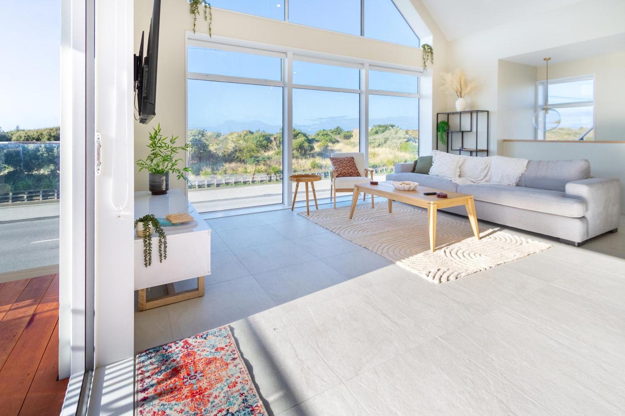 כרייסטצ'רץ' Luxury Beachside Living Elegant 3-Bedroom Haven מראה חיצוני תמונה