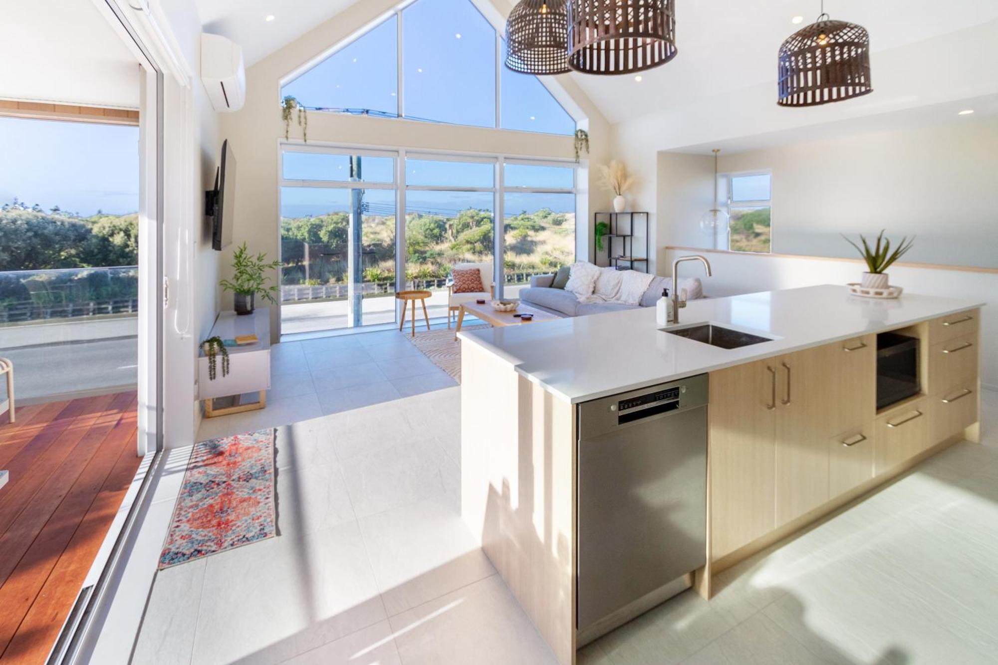 כרייסטצ'רץ' Luxury Beachside Living Elegant 3-Bedroom Haven מראה חיצוני תמונה